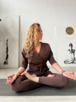 Obrazek Bluzka wiązana Ewa brązowa 